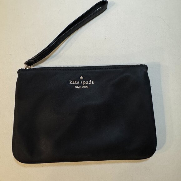 Kate Spade Wristlet - Picture 1 of 2